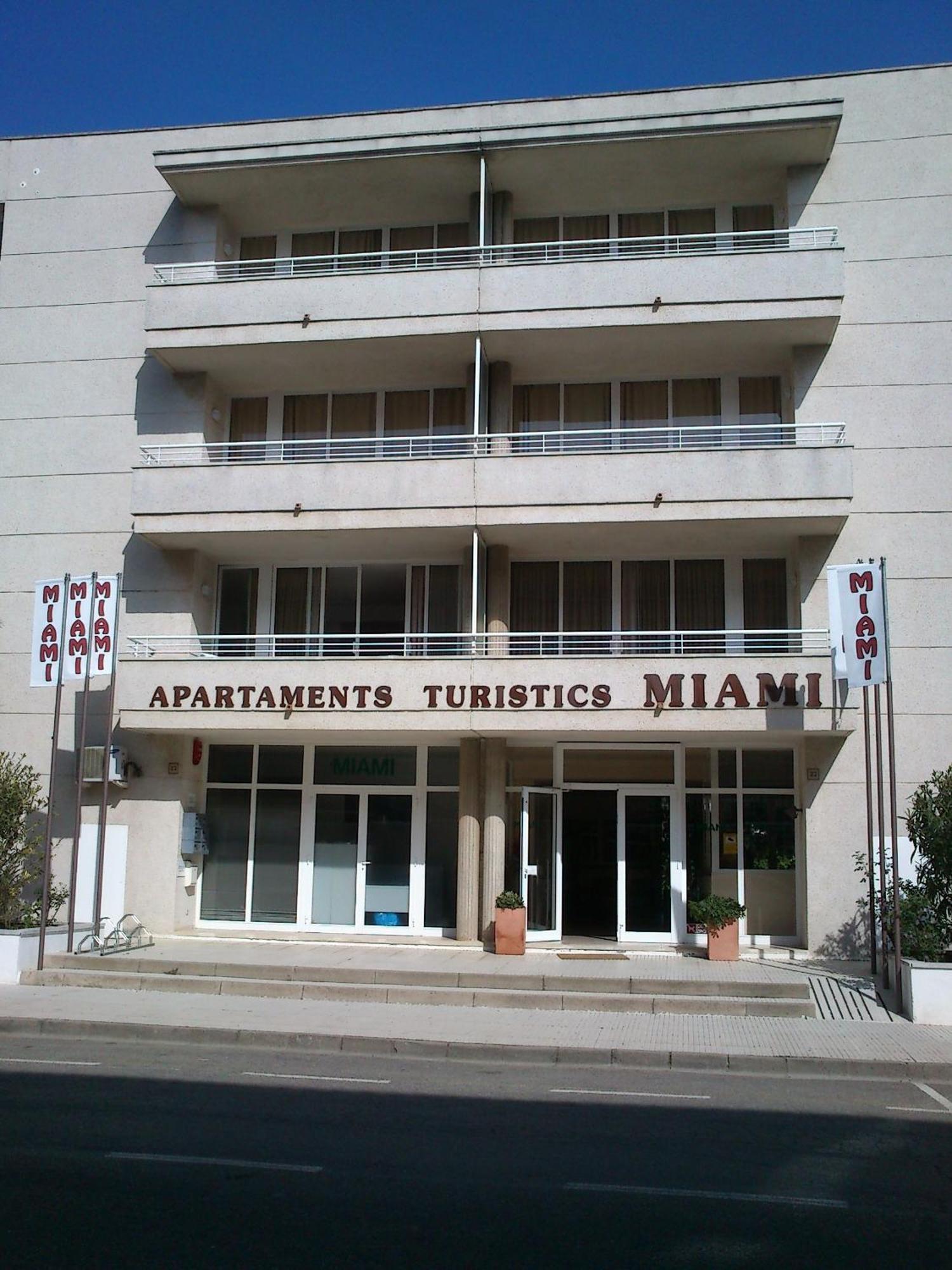 ל'אסטרטיט Apartamentos Miami מראה חיצוני תמונה